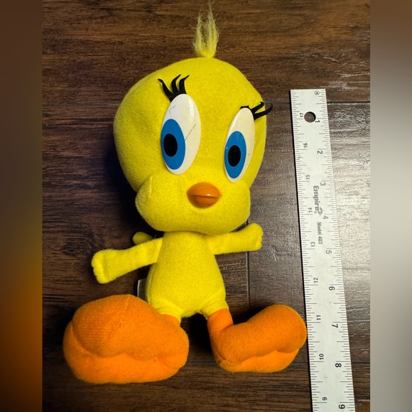 Vintage 90s Looney Tunes Tweety Bird Stuffed Animal 8” Rare Collectible - Picture 7 of 9